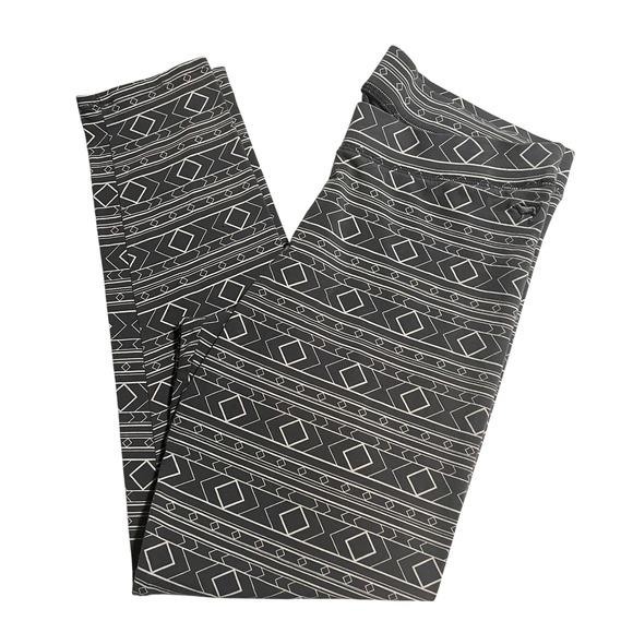 PINK Victoria's Secret Pants - PINK Victoria's Secret Leggings Gray White Diamond Aztec Print Activewear Large
